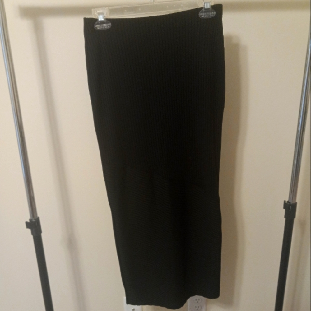 Zara Fitted ankle length ribbed skirt